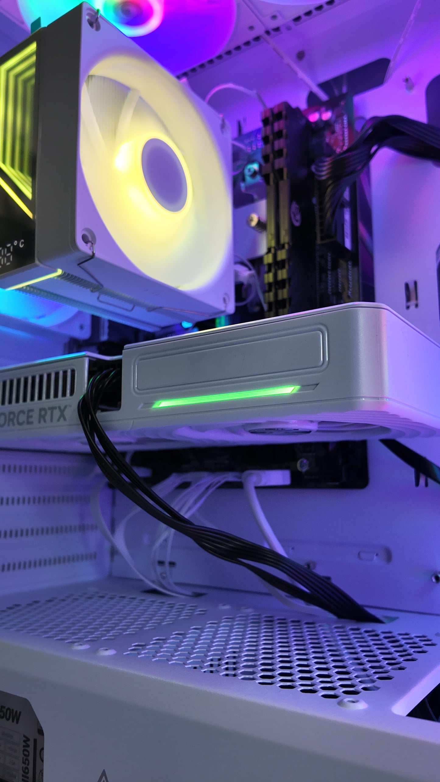 RTX 5060 Ti Ryzen 7 5700 Gaming PC