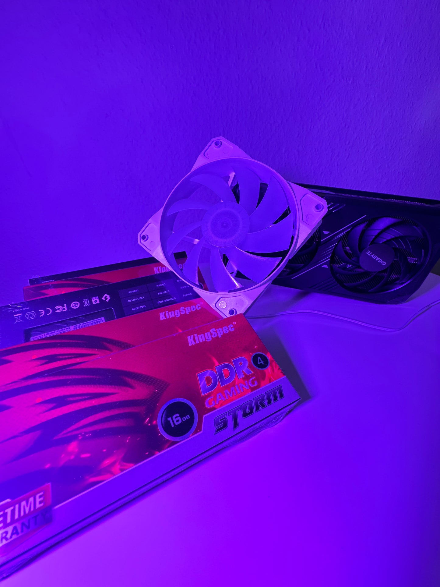 RTX 4060 Ryzen 7 5800x Gaming PC