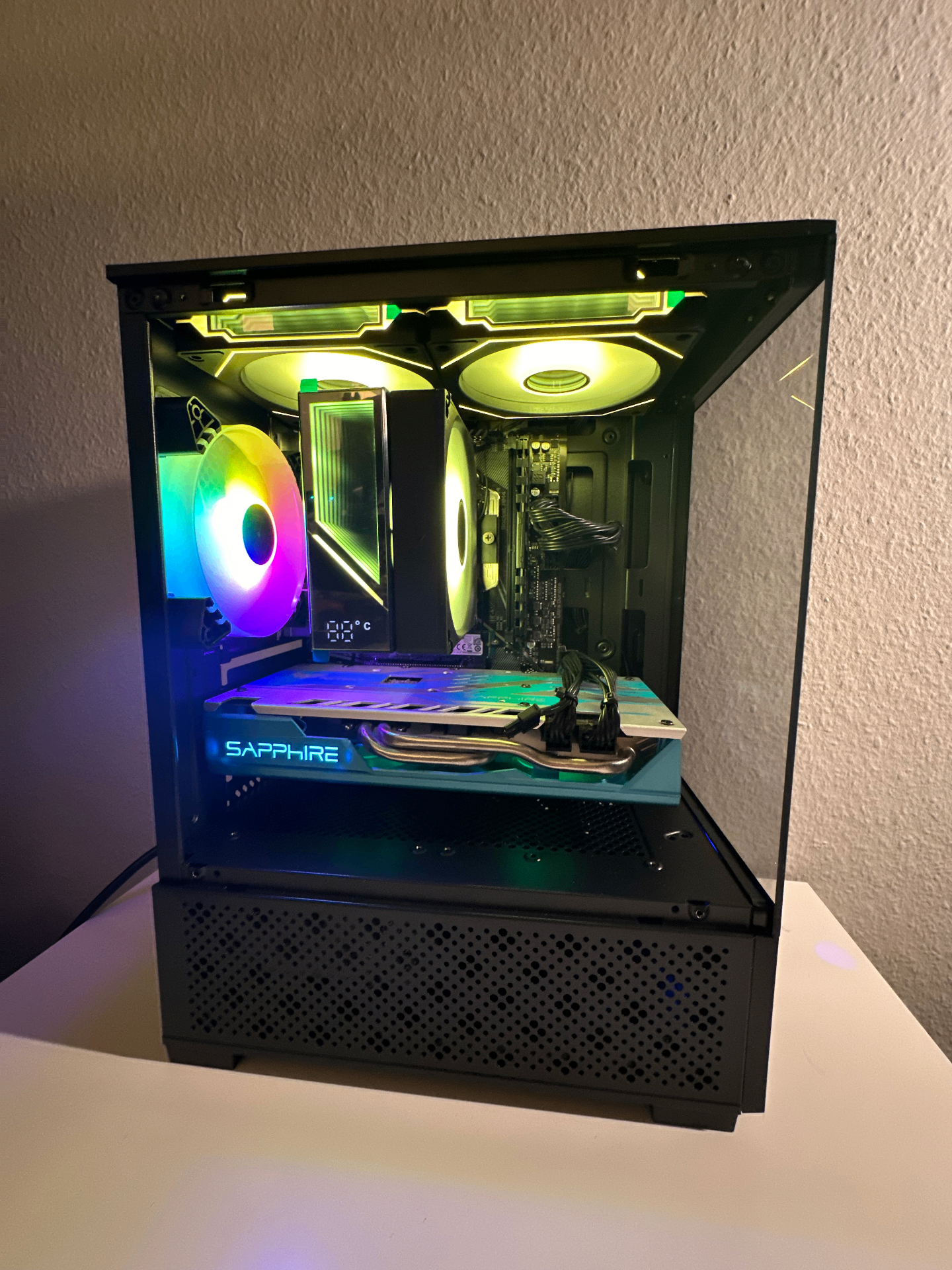 RX 590 Nitro+ Ryzen 5 2600 Gaming PC